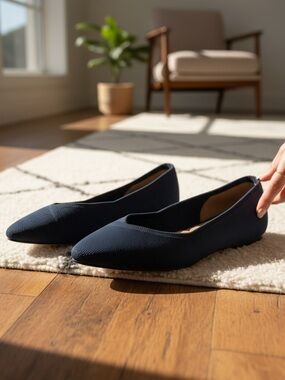 Kelly & Katie Navy Pointed Toe Knit Flats - Size 9.5M